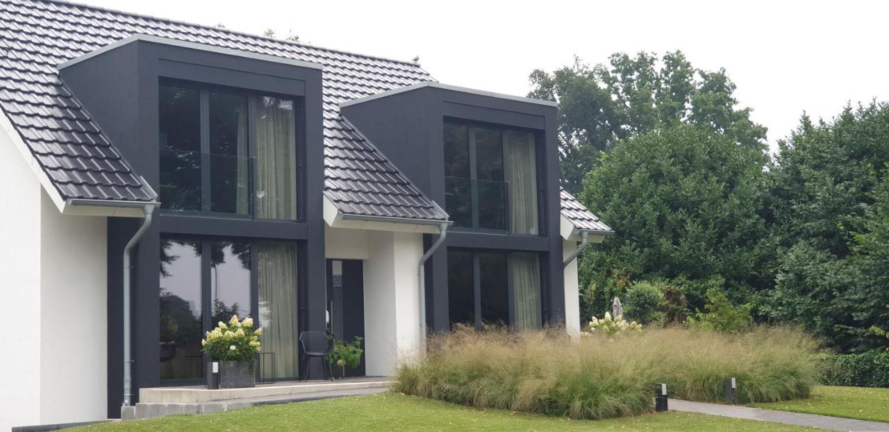 Intermezzo Emmerich Luaran gambar